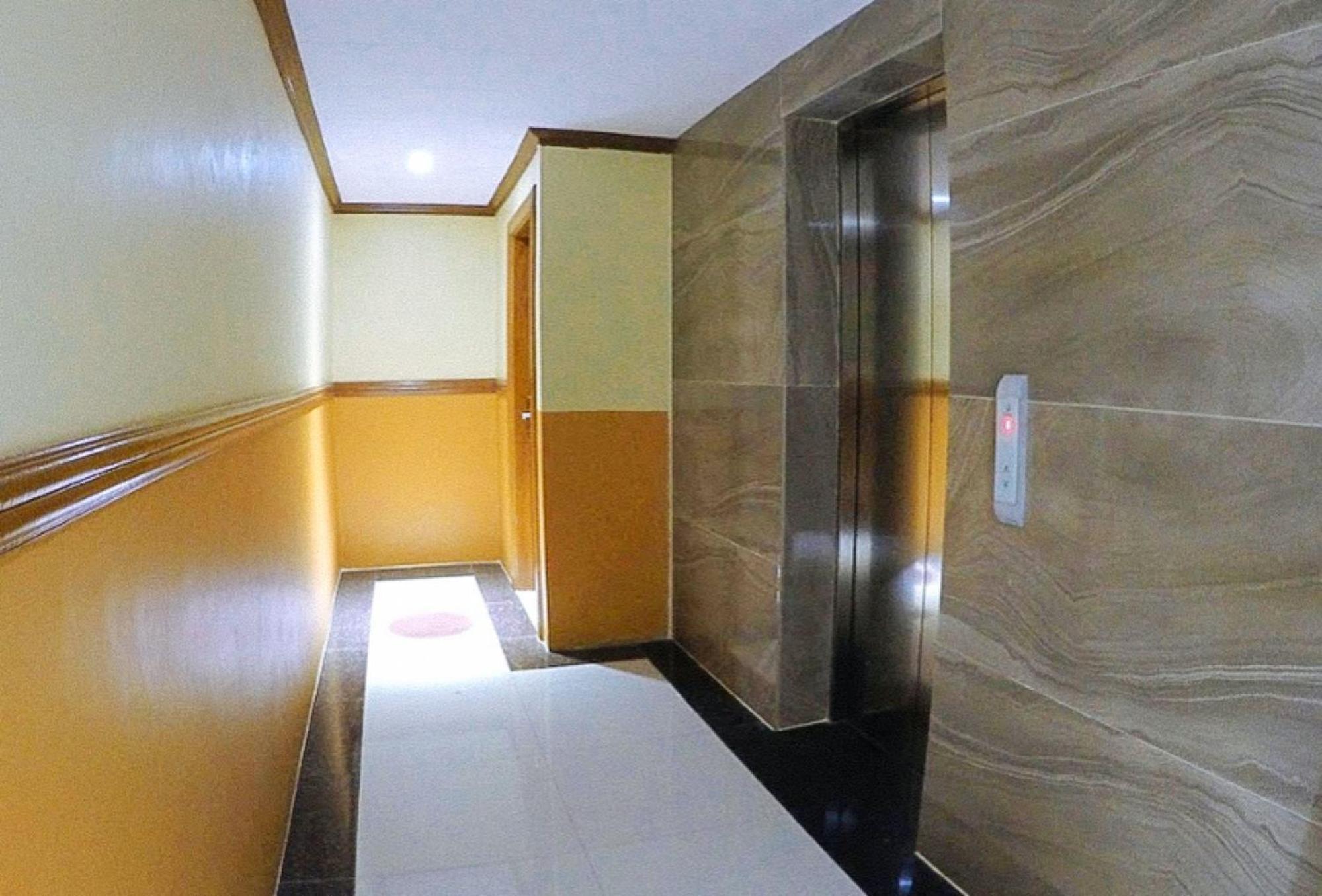 Reddoorz Plus @ Taj Hotel Tuguegarao Extérieur photo